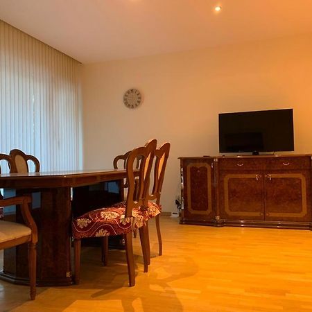 Lovely Two Bedroom Apartment With Free Parking Αμβέρσα Εξωτερικό φωτογραφία
