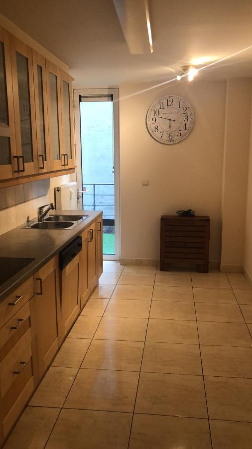 Lovely Two Bedroom Apartment With Free Parking Αμβέρσα Εξωτερικό φωτογραφία